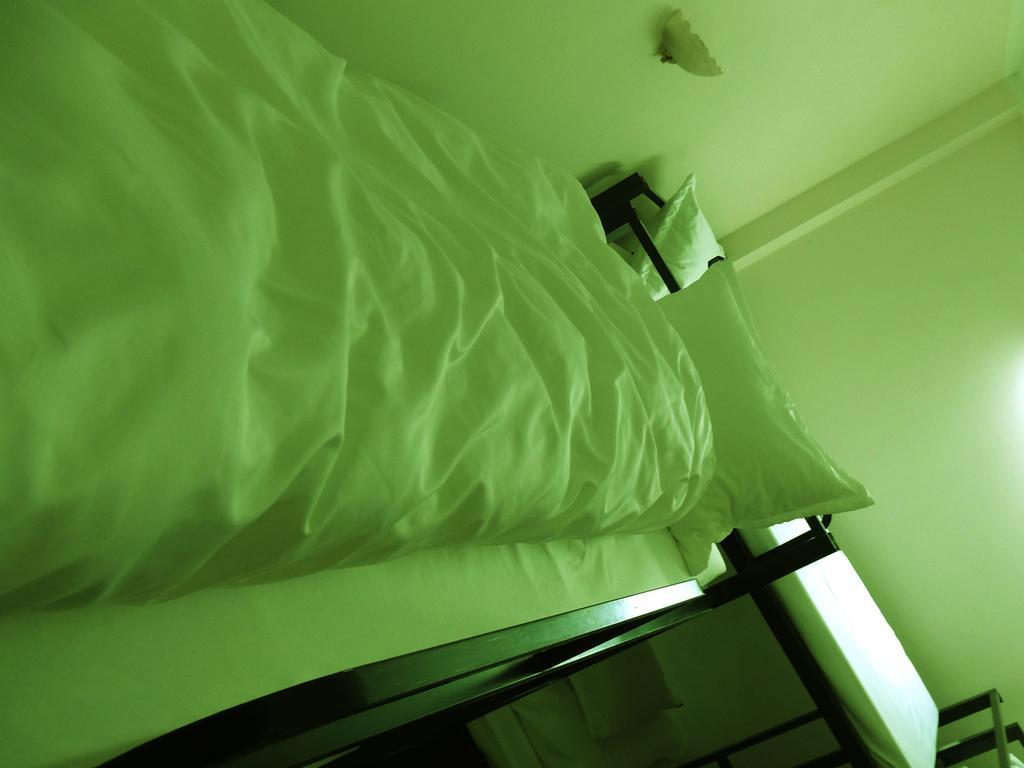 Halong Happy Hostel (Adults Only) Ha Long Exterior foto